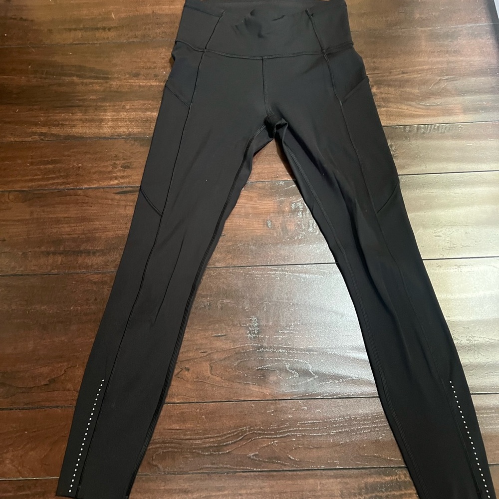 Lululemon leggings with pockets